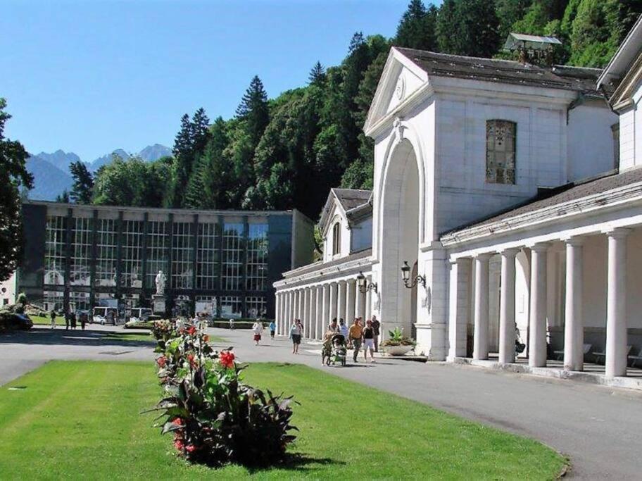 Apartment Chez Louise, T3 A Deux Pas Du Centre Bagneres-de-Luchon